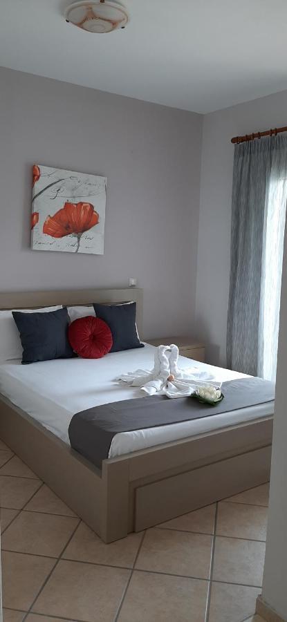 Blue Bay Apartments Сивота Экстерьер фото